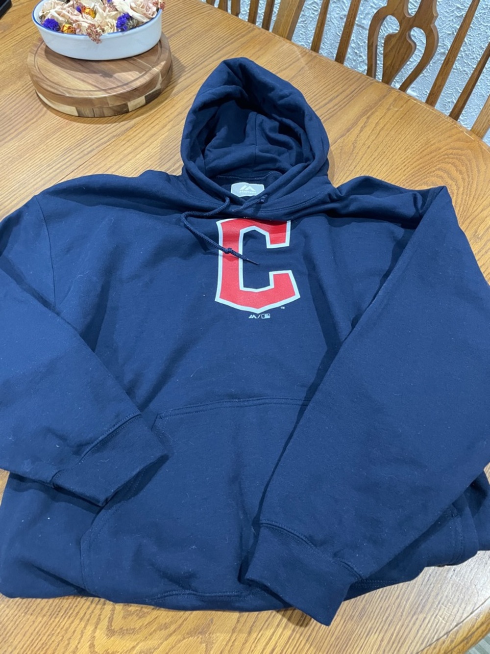 Men's Cleveland Indians 'C' Graphic hoodie